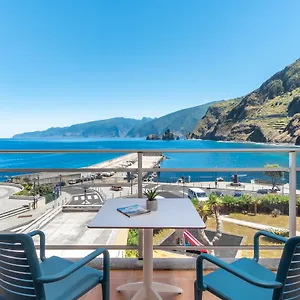 https://moniz-sol.madeira-islandshotels.com